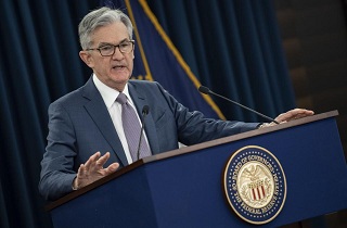 US Senators Call for Federal Reserve to Lower Interest Rates Amid Economic Concerns