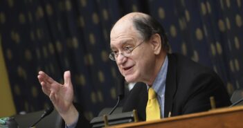 Congressman Brad Sherman Enlightens Crypto Experts: “Only Criminals Can Speak from Experience”
